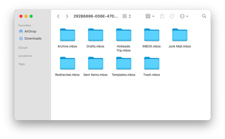 Mbox folders correspond to email account folder names in Mac Mail