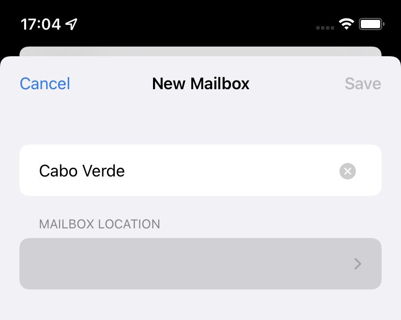 Tap the empty “MAILBOX LOCATION” to pick the folder and account for a new email folder in iPhone Mail