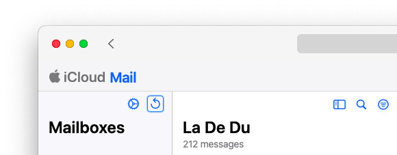 Checking iCloud Mail for new messages once it is open in a browser