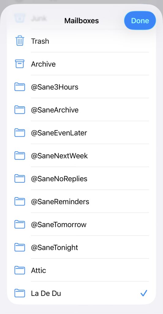 Adding a custom folder to favorites in Apple Mail on iPhone